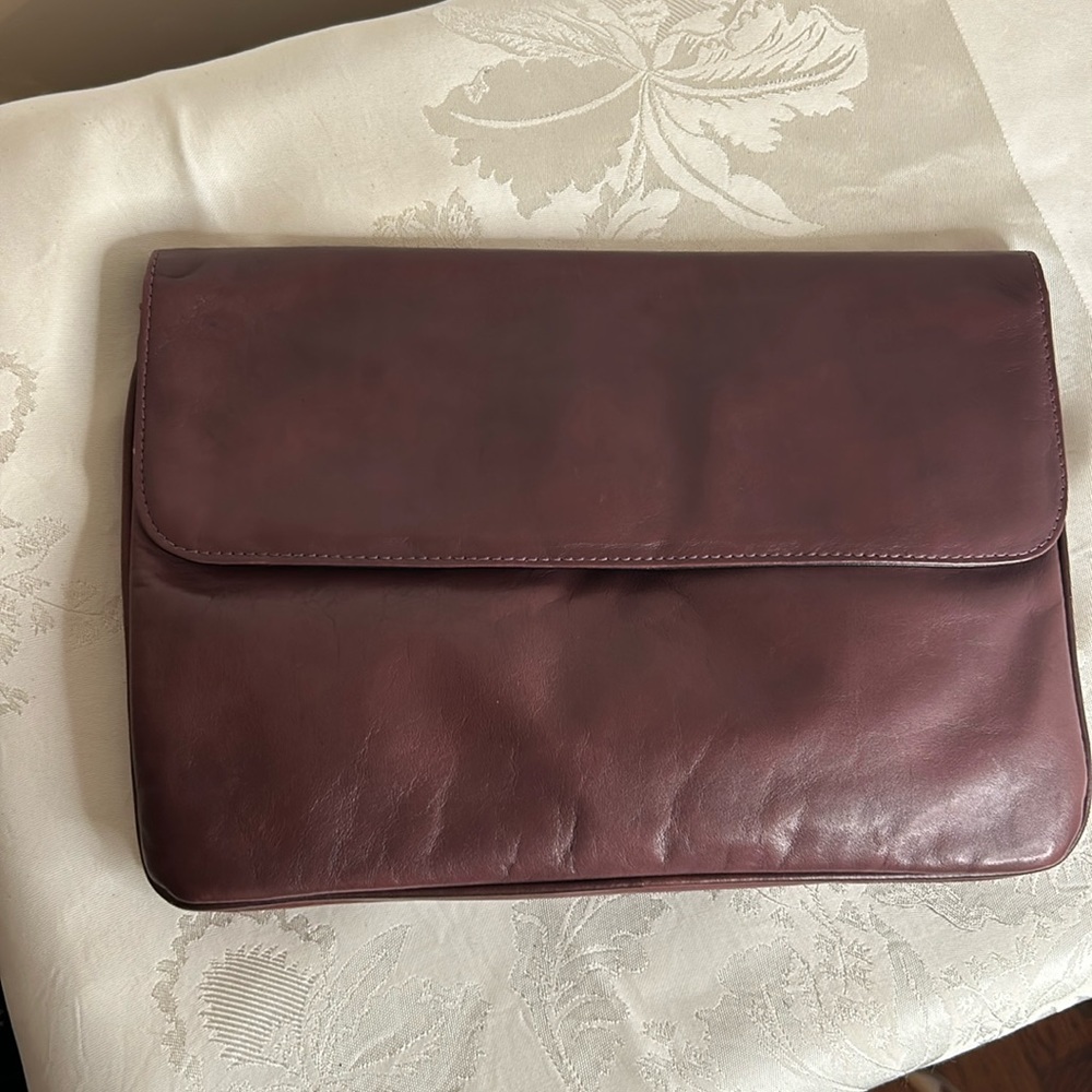 Vintage Capwells Italy Purse